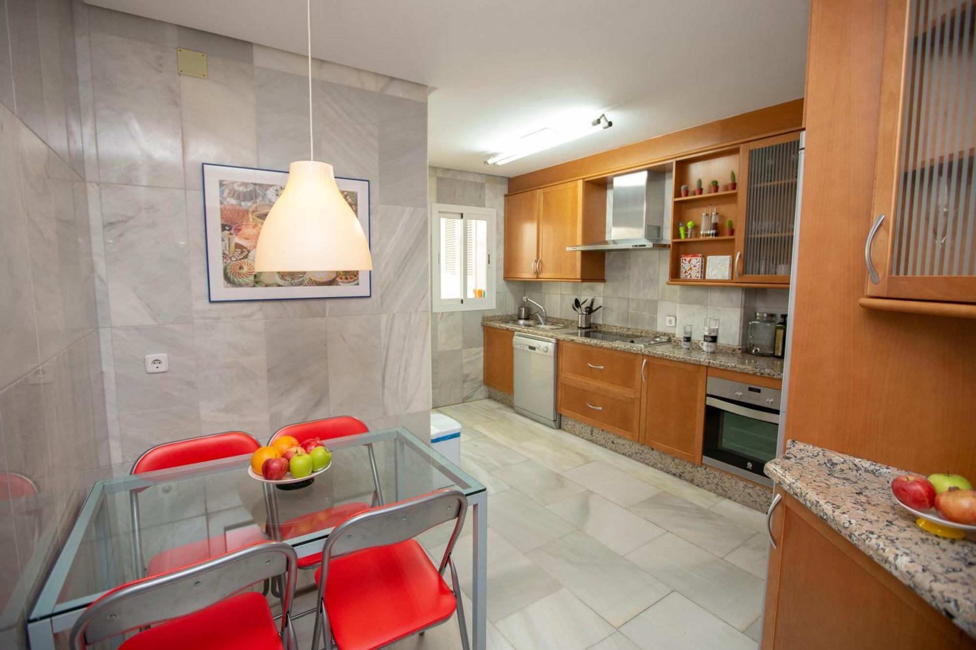 Villa Venecia, Apartamento de Lujo en 1º línea de playa + parking Málaga Exterior foto