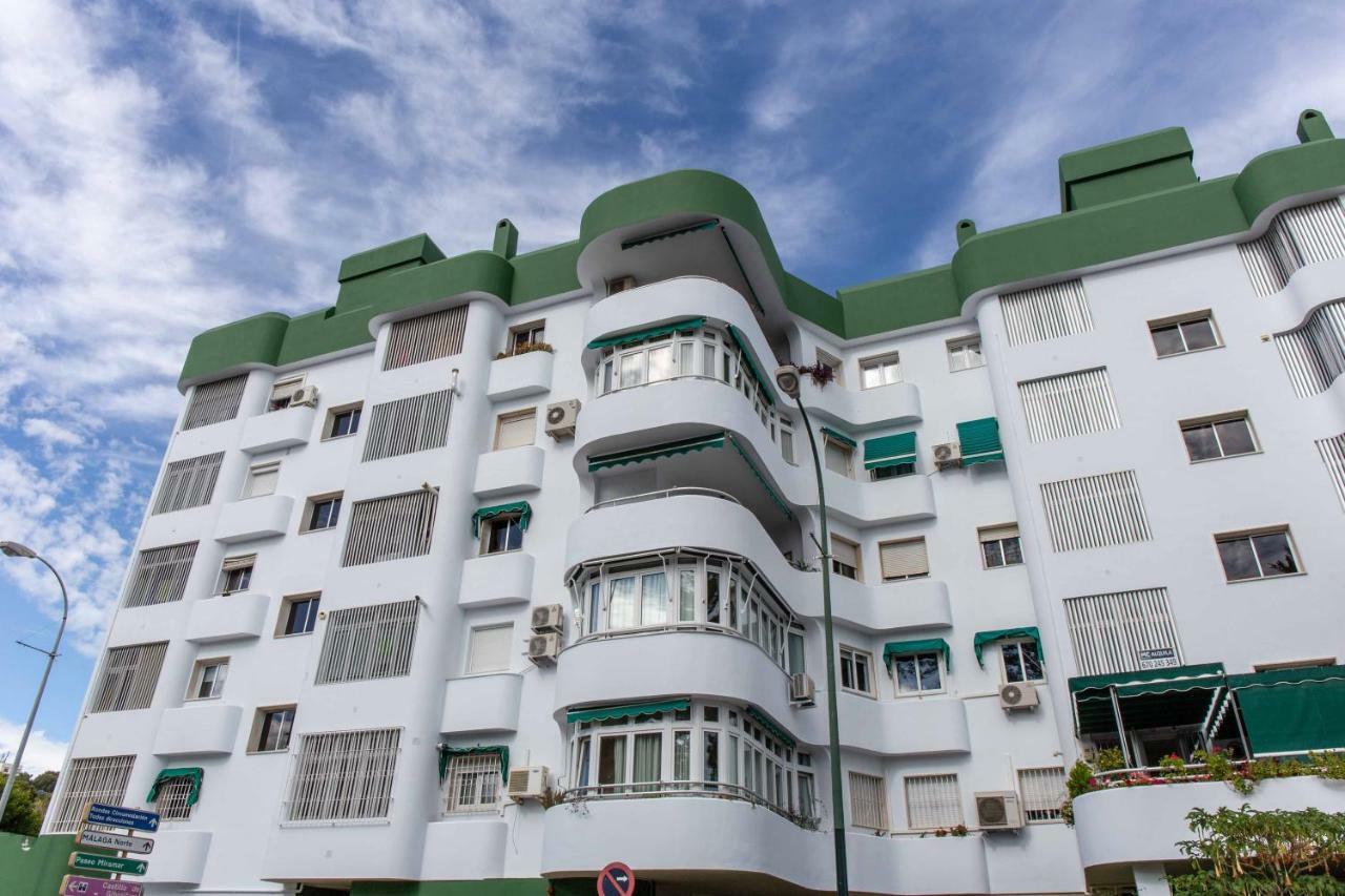 Villa Venecia, Apartamento de Lujo en 1º línea de playa + parking Málaga Exterior foto